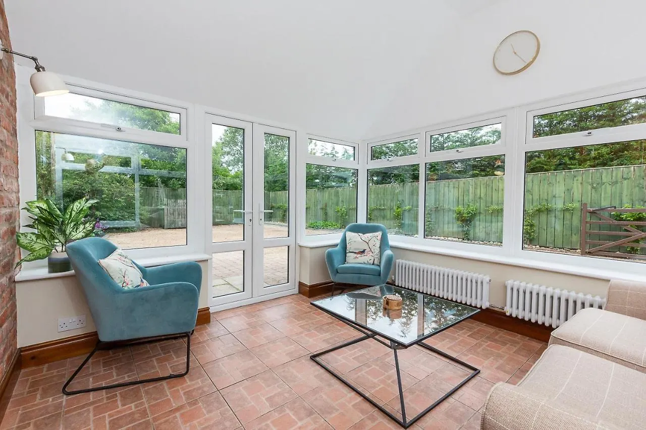 Creamery Cottage With Games Room And Free Parking York Apartamento