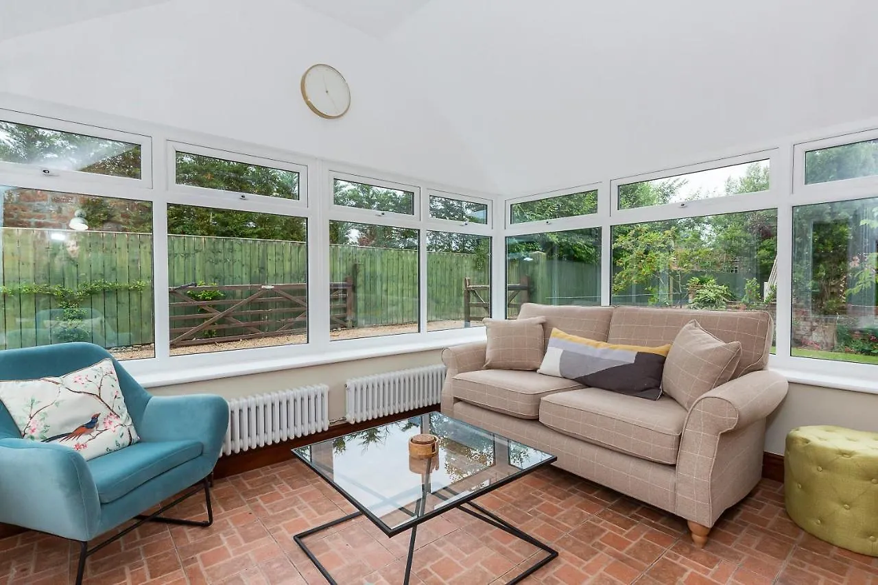 Creamery Cottage With Games Room And Free Parking York